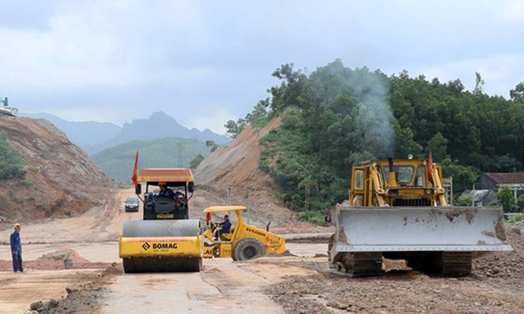 Hiện Bộ Giao thông vận tải nằm trong top 4 bộ, ngành giải ngân trên 60% kế hoạch.