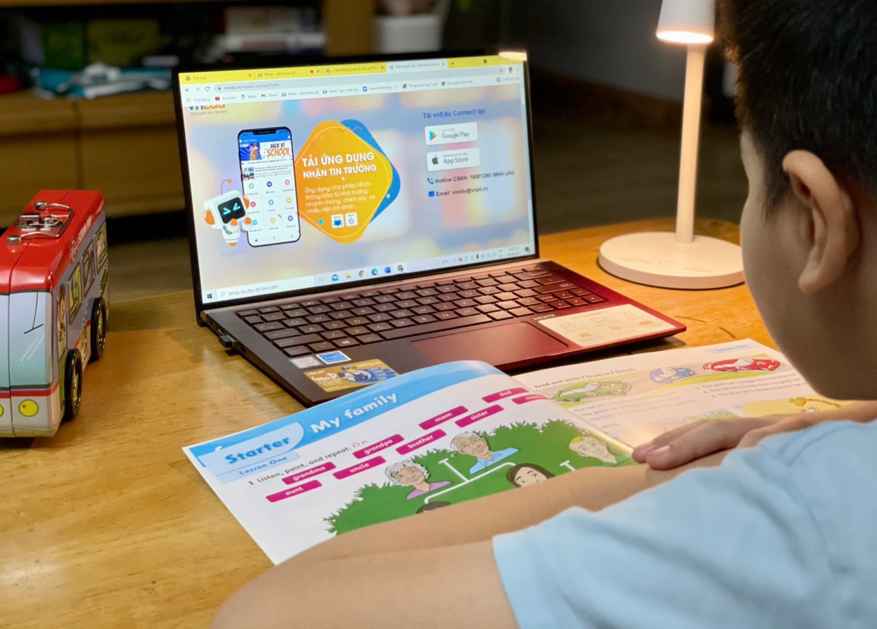 VNPT E-Learning mô phỏng đúng quy trình lớp học bình thường.