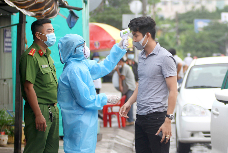 Sau ngày 01/10, người dân trở lại TP.HCM làm việc đều phải có xét nghiệm âm tính SARS-CoV-2. 