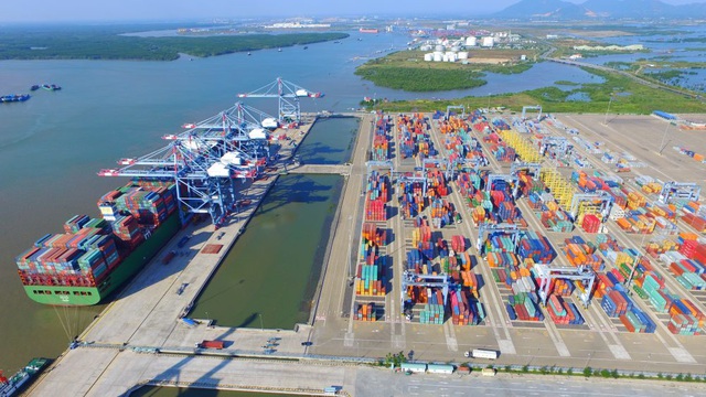 Cảng Thị Vải, Cái Mép công suất lên tới 200 triệu tấn/năm.