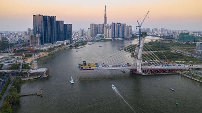 HCMC set to resume key traffic projects