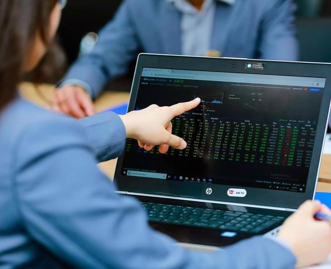 Many businesses turn a profit in Q3