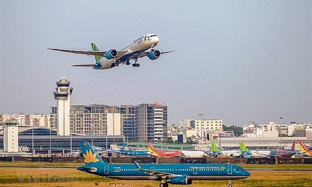 Cảnh báo cuộc cạnh tranh xuống đáy của giá vé máy bay nội địa.