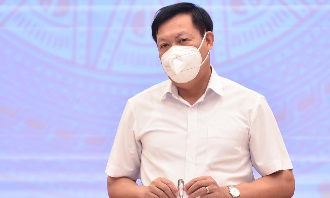 Thứ trưởng Bộ Y tế Đỗ Xuân Tuyên tại họp báo - Ảnh: VGP