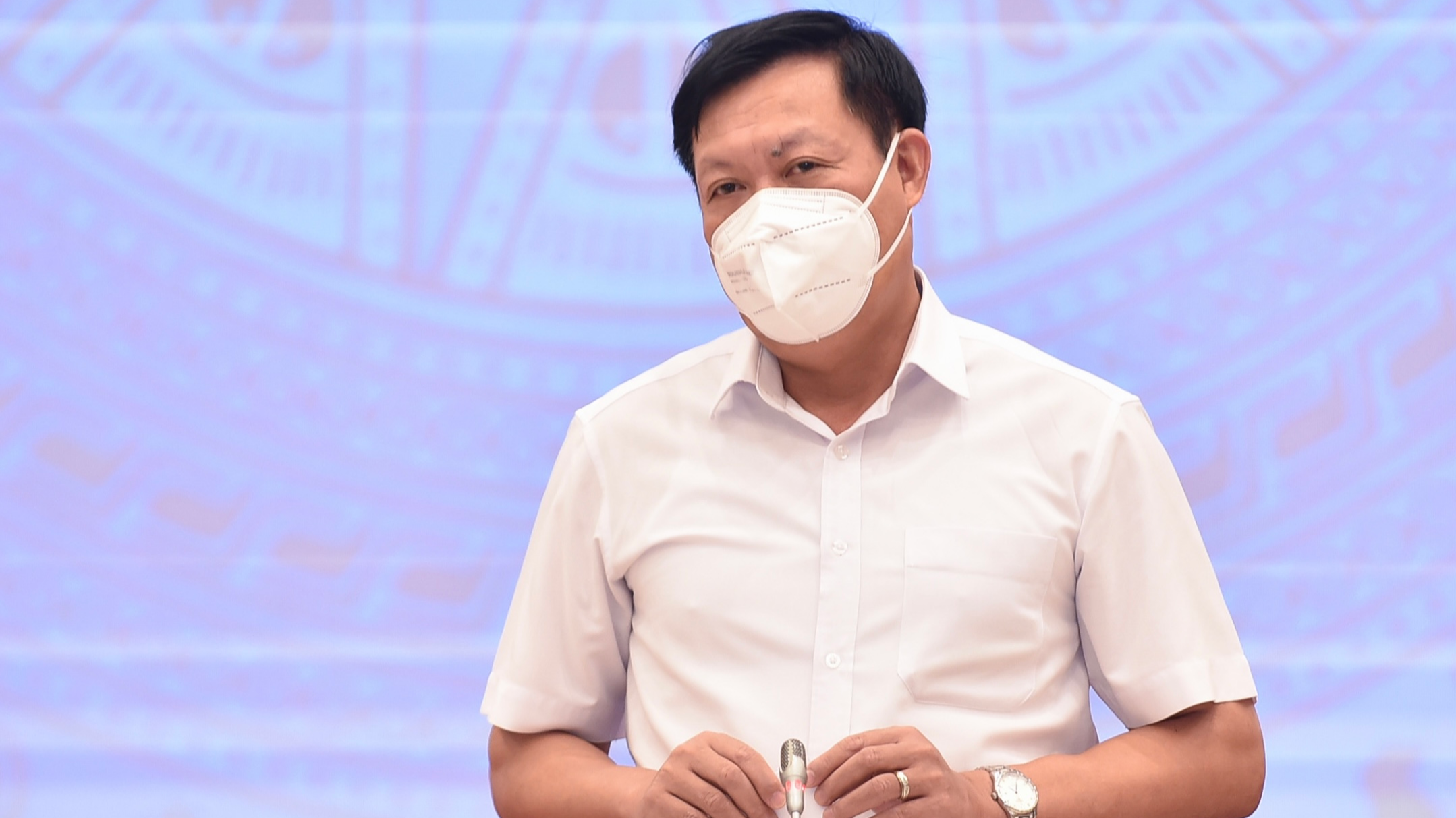 Thứ trưởng Bộ Y tế Đỗ Xuân Tuyên tại họp báo - Ảnh: VGP