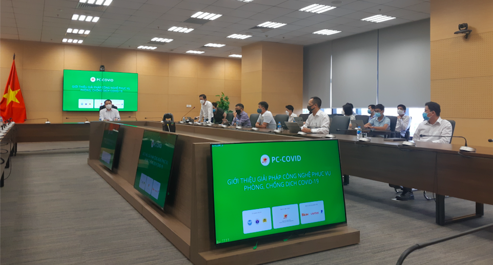  Trung tâm Công nghệ phòng chống dịch quốc gia - đơn vị phát triển ứng dụng PC-Covid tổ chức tọa đàm giới thiệu giải pháp công nghệ phục vụ phòng, chống dịch Covid-19 chiều 1/10.