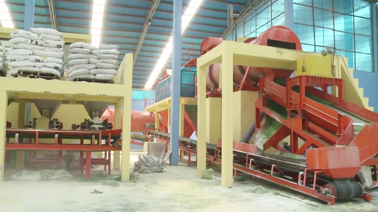 Các nhà máy sản xuất phân bón đang hưởng lợi nhờ giá sản phẩm tăng cao.