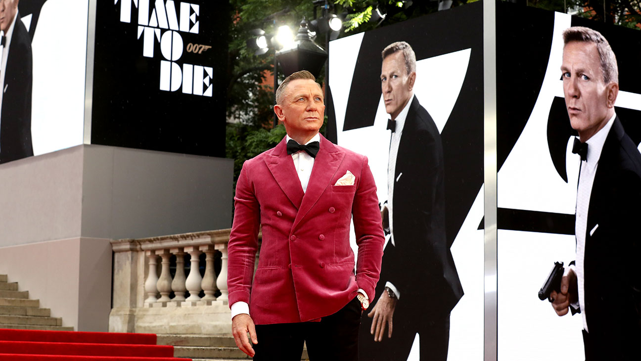 Daniel Craig hiện đang là nam diễn viên điện ảnh được trả lương cao nhất thế giới.
