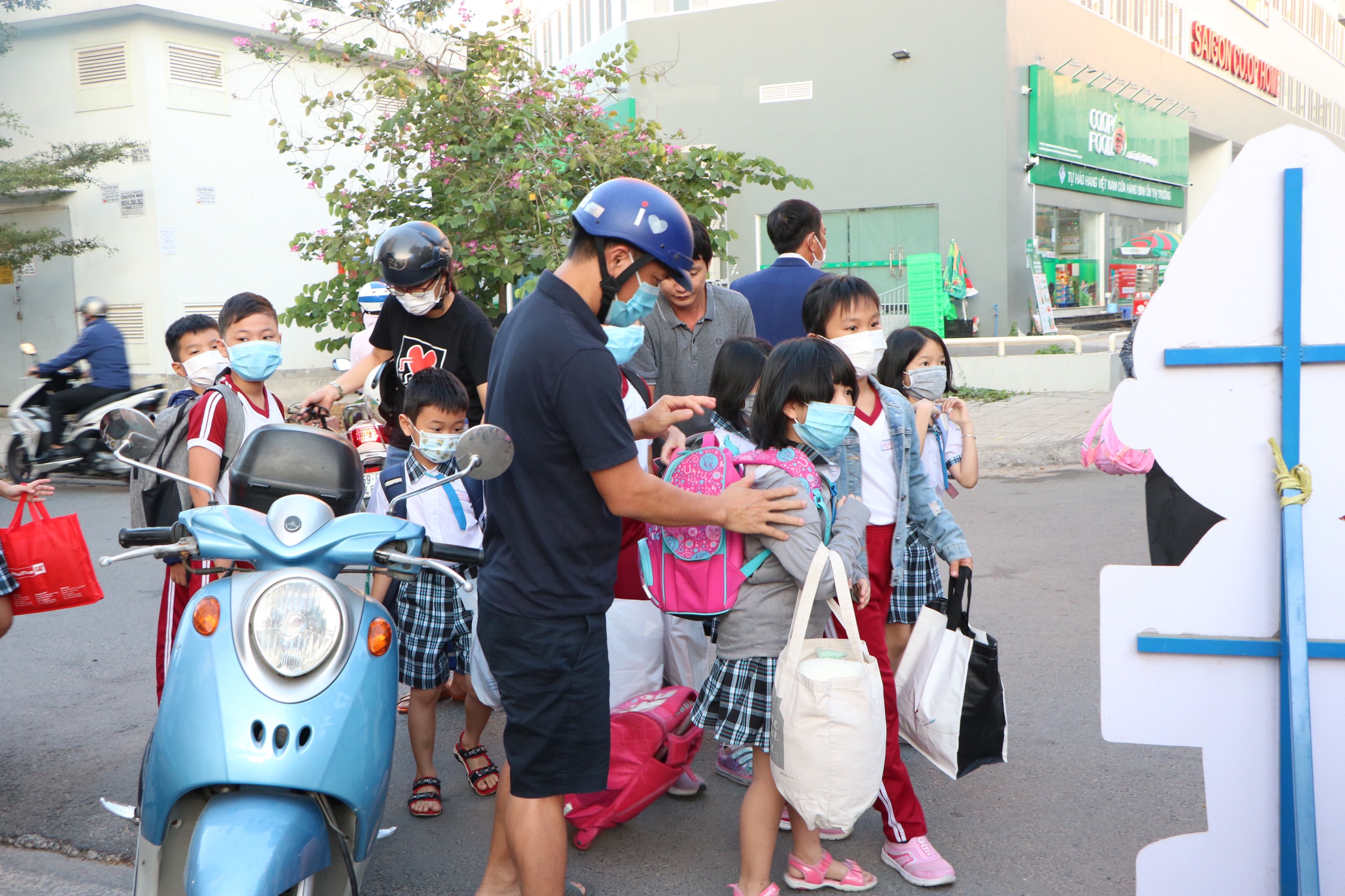 TP.HCM chuẩn bị bộ tiêu chí an toàn phòng chống dịch Covid-19 cho việc mở cửa lại trường học
