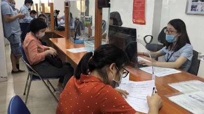 Unemployment insurance contributions cut