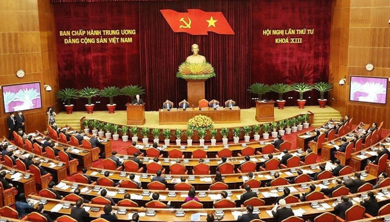 Hội nghị lần thứ tư Ban Chấp hành Trung ương Đảng khoá XIII bước vào ngày làm việc thứ 3.