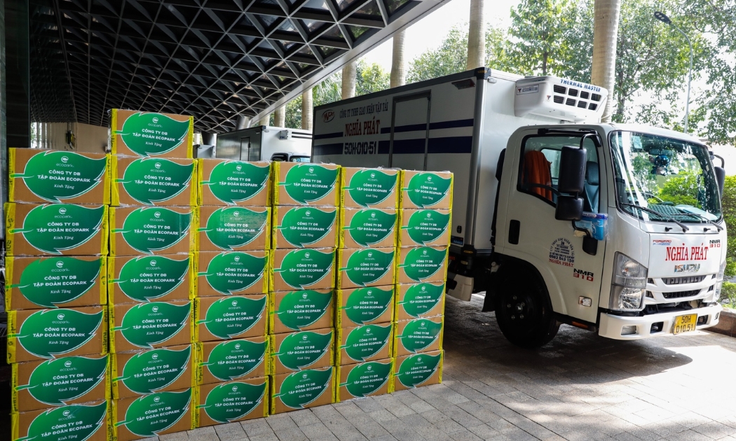 Từ ngày 7/10, toàn bộ số thuốc nghiên cứu Molnupiravir do Công ty DB - Cổ đông sáng lập Tập đoàn Ecopark tài trợ đã được bàn giao cho 10 tỉnh thành để phục vụ cho chương trình của Bộ Y tế.