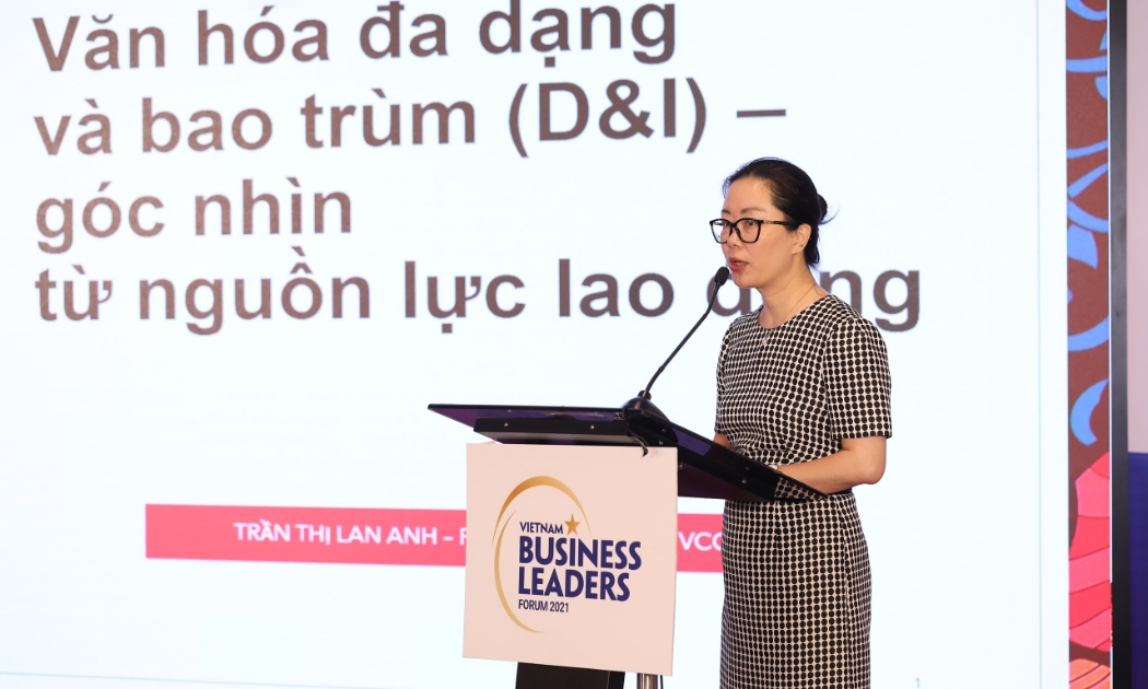 Bà Trần Thị Lan Anh, Phó Tổng thư ký Phòng Thương mại và Công nghiệp Việt Nam.