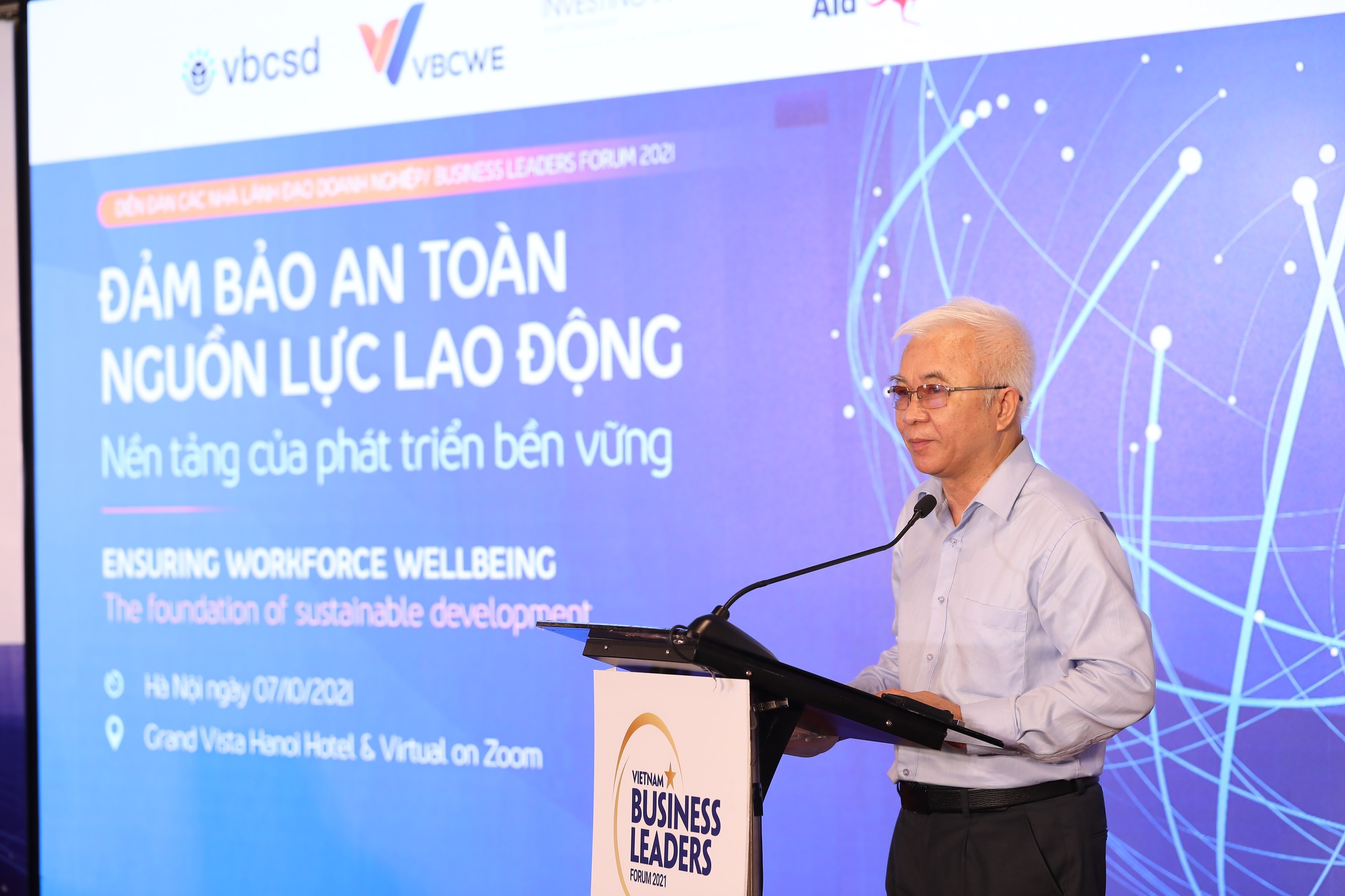 TS. Chử Văn Lâm, Tổng Biên tập Tạp chí Kinh tế Việt Nam - VnEconomy - Vietnam Economic Times tại Diễn đàn các nhà lãnh đạo doanh nghiệp 2021 diễn ra vào sáng ngày 7/10.