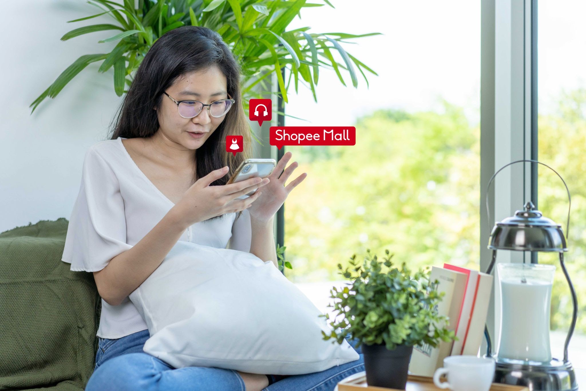 Từng bước một, Shopee Mall đã dần tạo lập được sức ảnh hưởng sâu rộng qua mạng lưới thương hiệu lên sàn ngày càng đông đảo và đến gần hơn với người tiêu dùng trực tuyến trên toàn khu vực và Việt Nam.