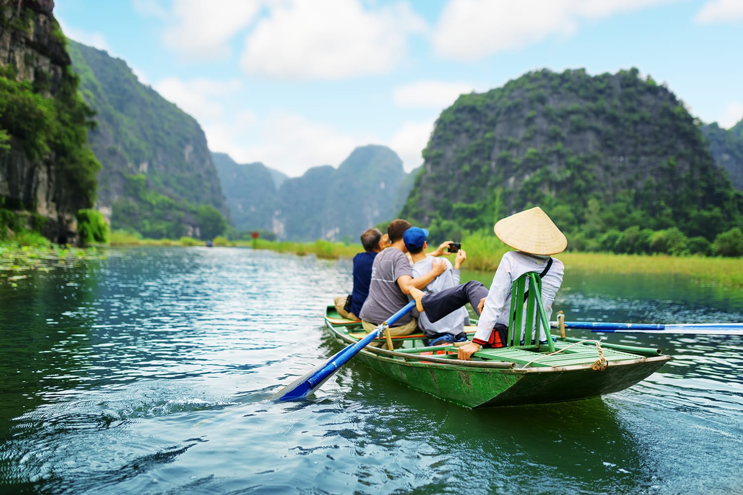 Du lịch nội tỉnh, nội địa sẽ là ưu tiên trong thời điểm này, sau đó sẽ mở dần ra các hoạt động thí điểm đón khách quốc tế.