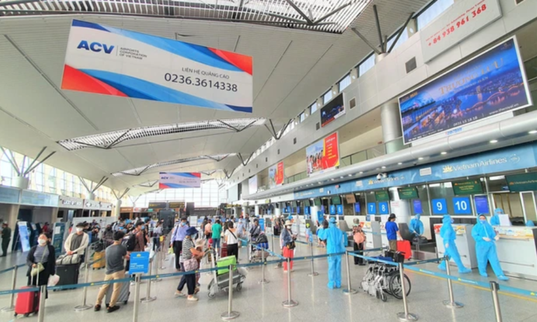 Sân bay quốc tế Đà Nẵng bảo đảm an toàn, kiểm soát tốt công tác phòng chống dịch Covid-19 .