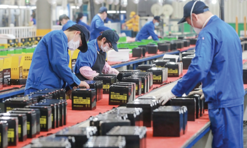 Tăng trưởng GDP cả năm 2021 dự báo chỉ đạt 1,9%?