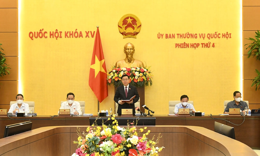 Chủ tịch Quốc hội Vương Đình Huệ chủ trì khai mạc phiên họp thứ 4 của Ủy ban Thường vụ Quốc hội - Ảnh: Quochoi.vn