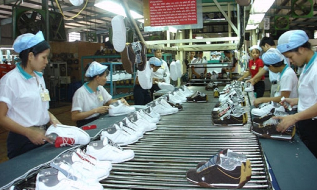 Dự báo kim ngạch xuất khẩu tiếp tục giảm mạnh trong các tháng cuối năm 2021