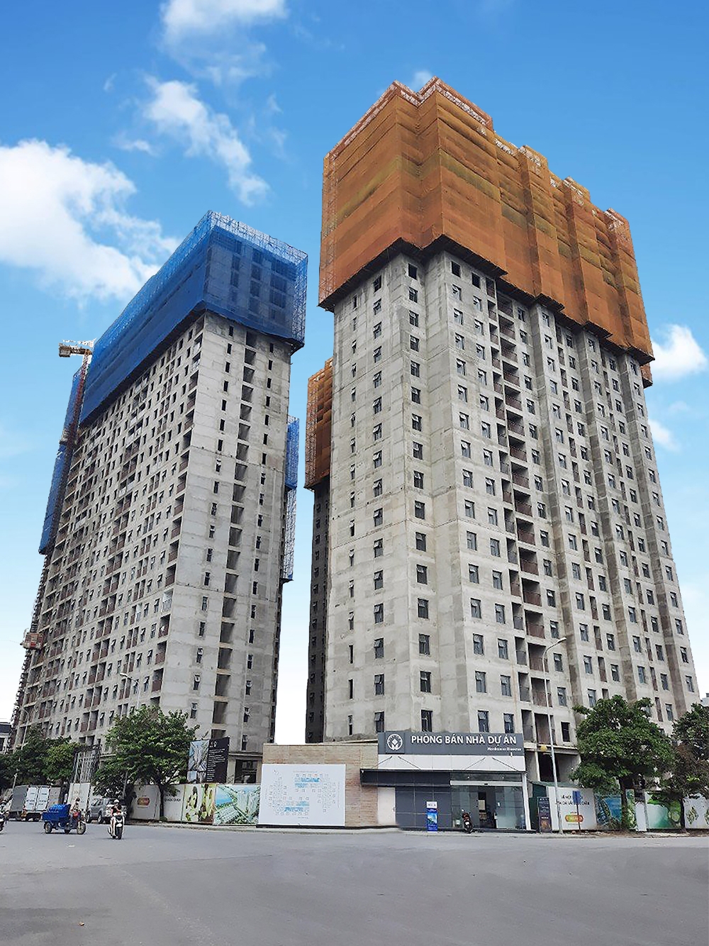 Dự &aacute;n Hanhomes Blue Star ch&iacute;nh thức cất n&oacute;c.