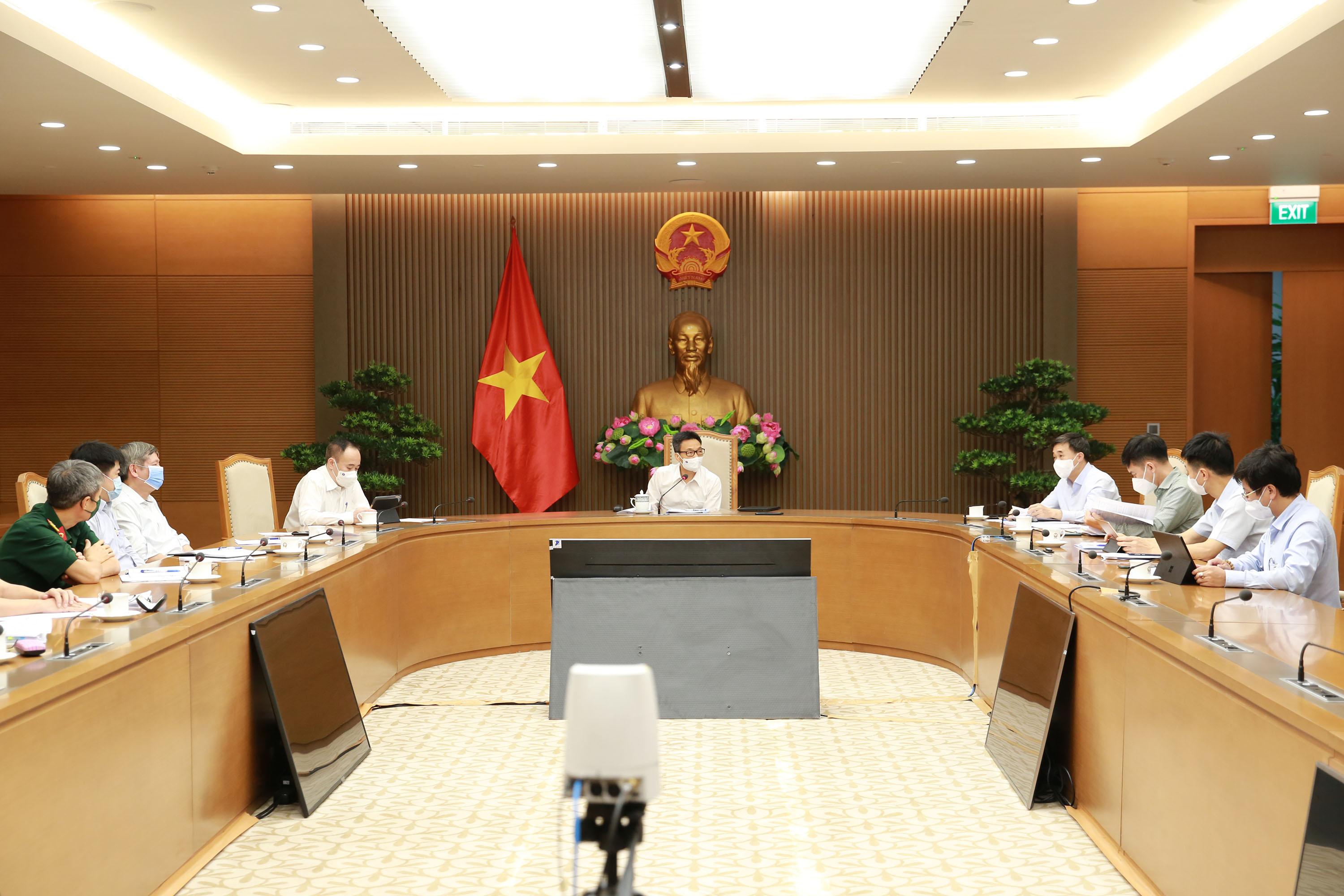 To&agrave;n cảnh cuộc họp. Ảnh - VGP.&nbsp;