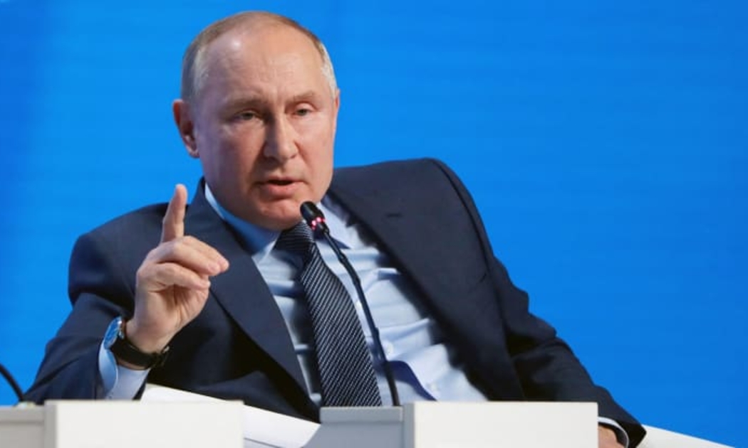 Tổng thống Nga Vladimir Putin phát biểu tại một hội nghị năng lượng ở Moscow ngày 13/10 - Ảnh: Getty/CNBC.