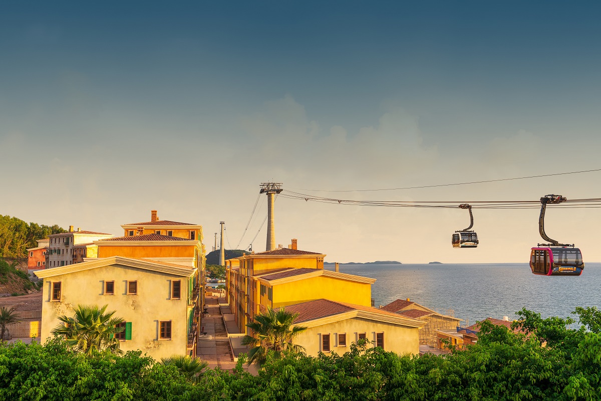 Nh&agrave; đầu tư bất động sản Sun Property được hưởng lợi từ những hệ sinh th&aacute;i 3 ch&acirc;n kiềng chất lượng, đẳng cấp.