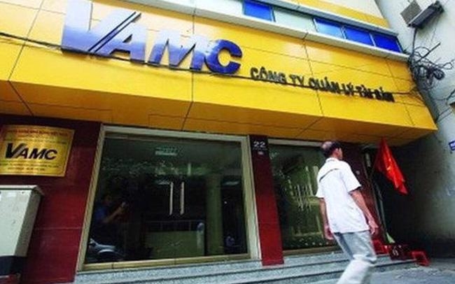 Debt trading floor to open on Oct. 15