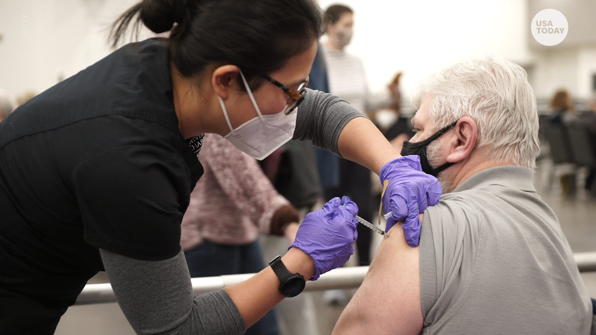 Đến nay Mỹ đã tiêm mũi vaccine tăng cường cho 9 triệu người - Ảnh: AP
