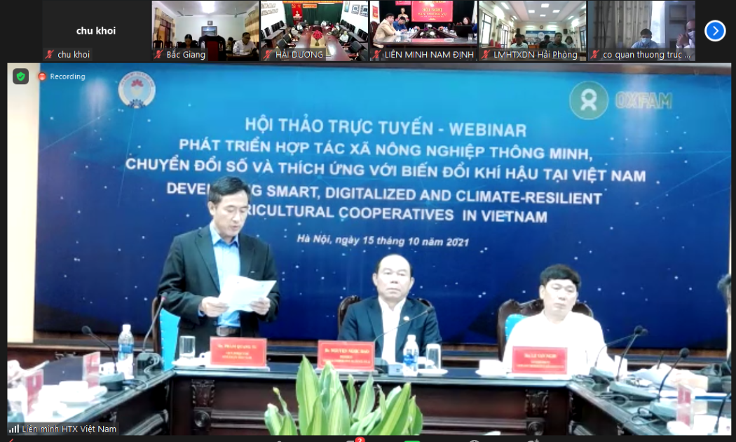 Hội thảo diễn ra theo hình thức trực tuyến.