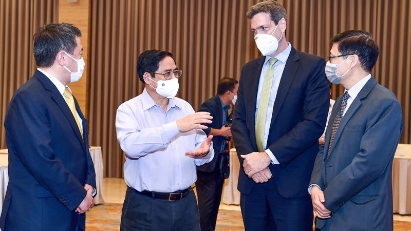 PM: Time is right for new thinking on economic operations and management