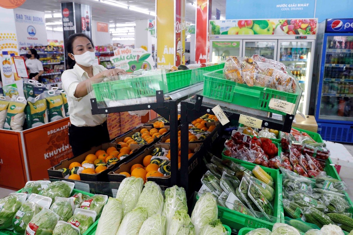Hàng hóa dồi dào tại hệ thống siêu thị BRGMart, minimart Haprofood/BRGMart.