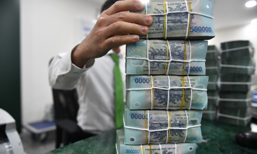 Ngân hàng quyết không hạ chuẩn tín dụng