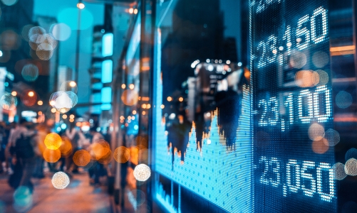 Sắp bước sang 2022, loạt thách thức vẫn đeo bám kinh tế toàn cầu