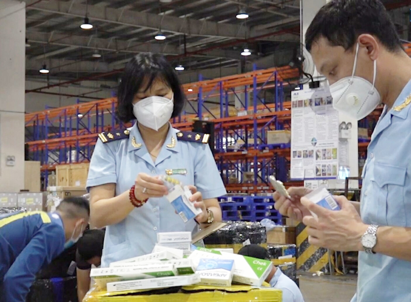 Cao điểm chống buôn lậu, gian lận thương mại và hàng giả cuối năm.