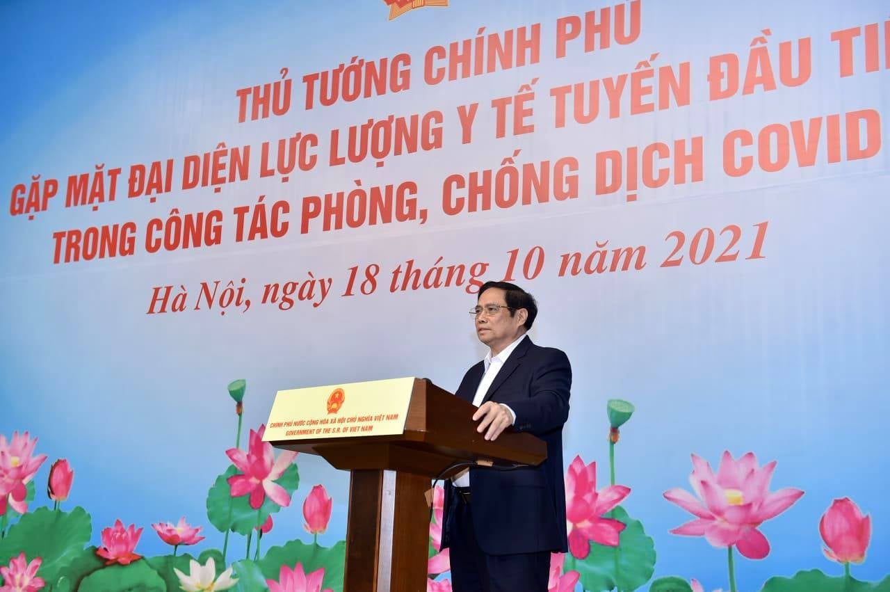Thủ tướng Chính phủ Phạm Minh Chính phát biểu tại cuộc gặp mặt lực lượng y tế tuyến đầu tiêu biểu. Ảnh - Bộ Y tế. 
