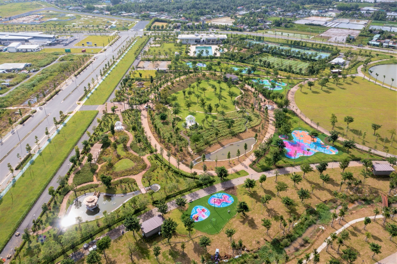 Khu đ&ocirc; thị t&iacute;ch hợp Waterpoint thu h&uacute;t sự ch&uacute; &yacute; của kh&aacute;ch h&agrave;ng chỉ sau 2h ra mắt.