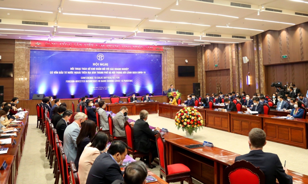 Hội nghị “Đối thoại, tháo gỡ khó khăn đối với các doanh nghiệp có vốn đầu tư nước ngoài trên địa bàn thành phố Hà Nội trong bối cảnh dịch Covid-19” ngày 19/10.