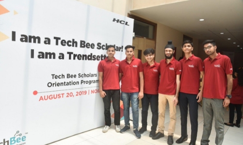 HCL khởi động chương trình hướng nghiệp TechBee cho học sinh Việt Nam