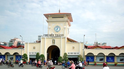 HCMC moving towards reviving tourism industry