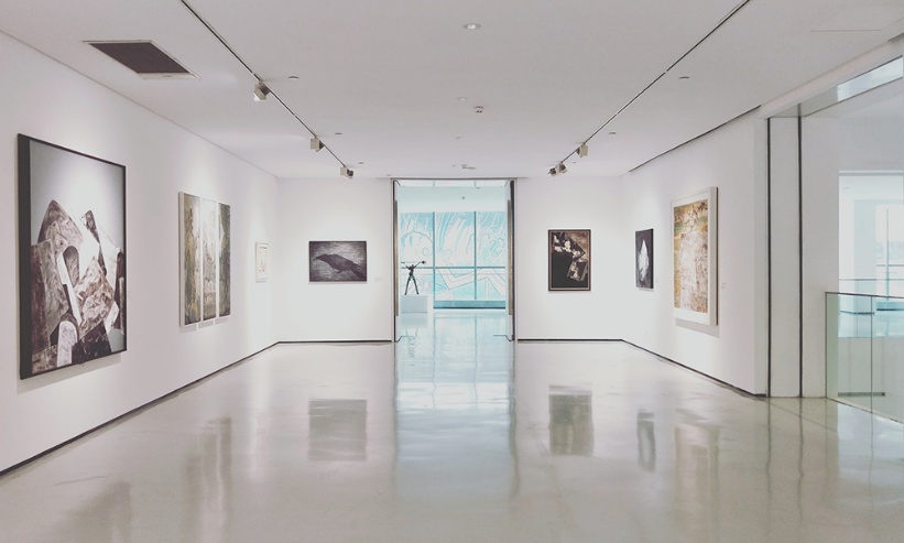 Những gi&acirc;y ph&uacute;t lắng m&igrave;nh trong nhịp sống chộn rộn của phố thị tại kh&ocirc;ng gian nghệ thuật của CT Plaza Minh Ch&acirc;u.