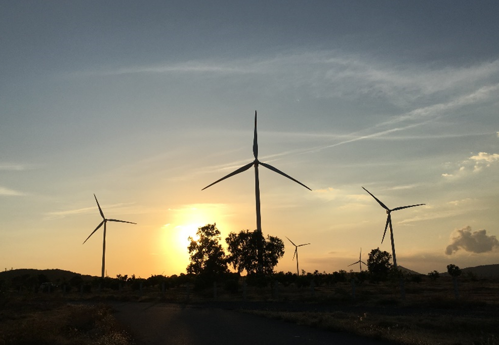 Sự hỗ trợ kh&ocirc;ng ngừng của Ch&iacute;nh phủ v&agrave; khung ch&iacute;nh s&aacute;ch năng lượng sạch d&agrave;i hạn sẽ gi&uacute;p Việt Nam tiếp tục thu h&uacute;t sự quan t&acirc;m của c&aacute;c nh&agrave; đầu tư tr&ecirc;n to&agrave;n cầu.