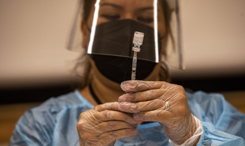 Vì sao vaccine ngừa Covid không có tác dụng trọn đời như một số vaccine khác?