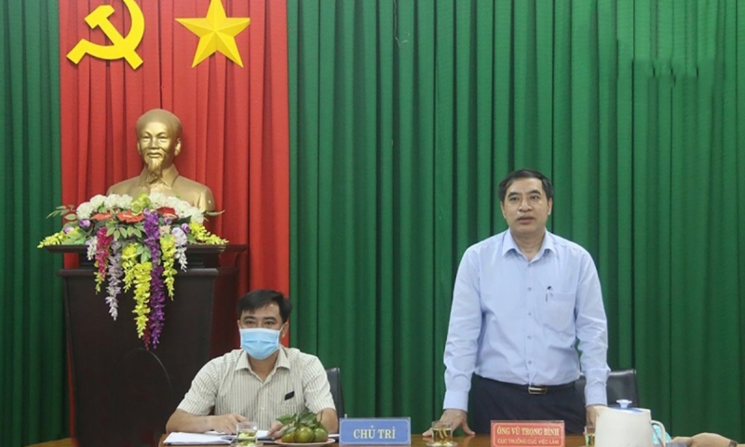 Đoàn công tác Bộ Lao động - Thương binh và Xã hội do Cục trưởng Cục Việc làm Vũ Trọng Bình dẫn đầu làm việc tại Đắc Nông.