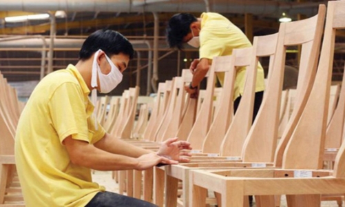 Doanh nghiệp gỗ thu hút lao động vì mục tiêu xuất khẩu