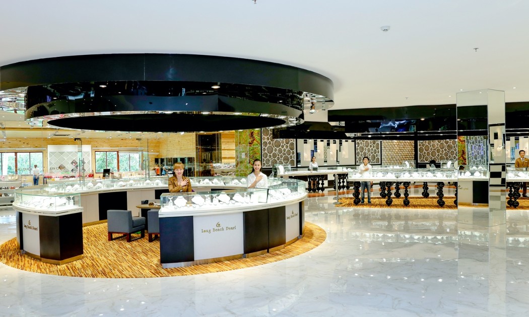 Showroom trang sức ngọc trai long beach pearl rộng 2.000m2 tại Phú Quốc.