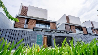 Coastal and riverfront real estate holds appeal