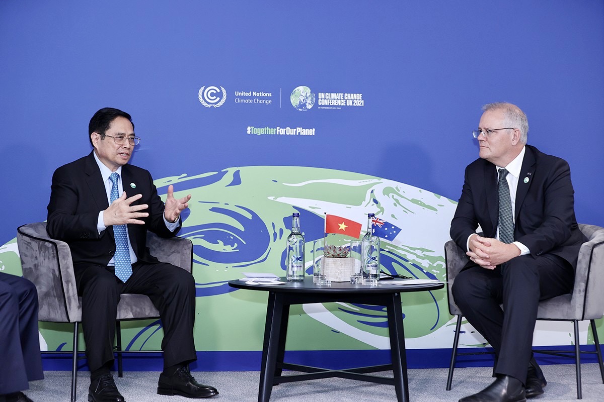 Thủ tướng Phạm Minh Chính tiếp xúc song phương với Thủ tướng Australia Scott Morrison - Ảnh: TTXVN