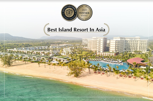 Mövenpick Resort Waverly Phú Quốc là đại diện duy nhất của Việt Nam được vinh danh là “Khu nghỉ dưỡng biển đảo tốt nhất châu Á”.